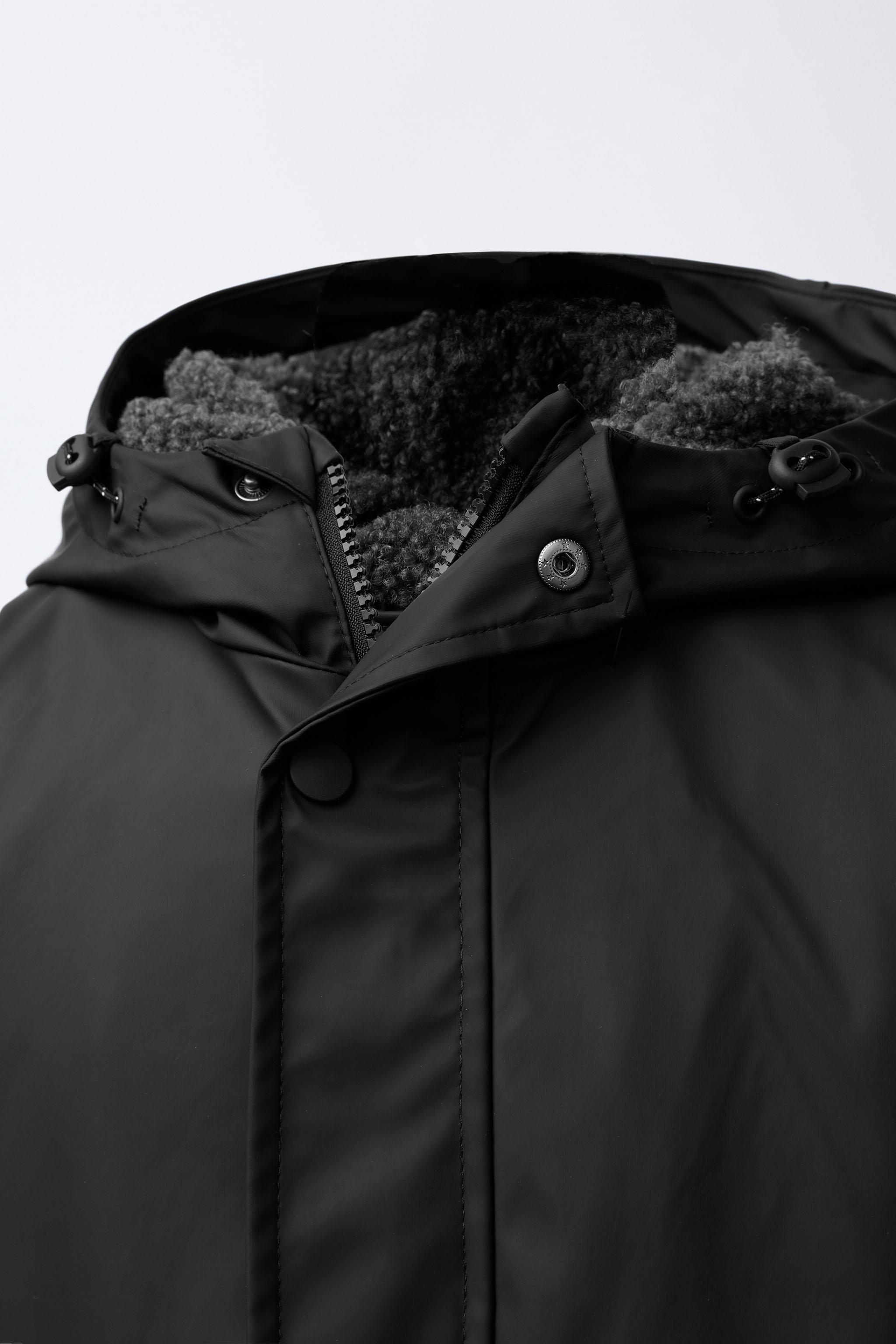 RUBBERIZED WATER REPELLENT PARKA